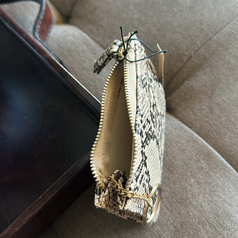 Sienna Mae Vegan Leather Card Wallet - Picture 3 of 4